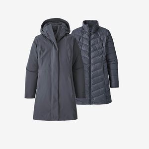 Patagonia /tres 3 in 1 parka . Worn 1 season Insulated ,wind & waterproof
